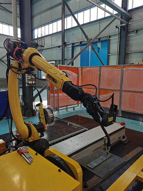 創想智控焊縫跟蹤-推動客車制造業高質量發展