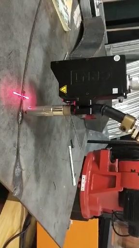 創(chuàng)想智控焊縫跟蹤是怎樣實現(xiàn)激光跟蹤定位的？