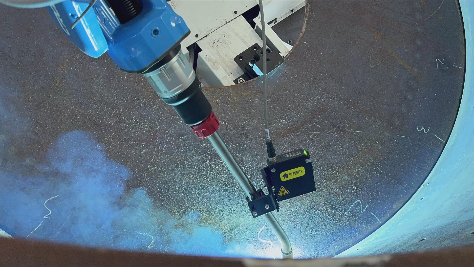 卡諾普機器人搭載創想智控激光焊縫跟蹤系統，實現攪拌設備焊接智能化升級